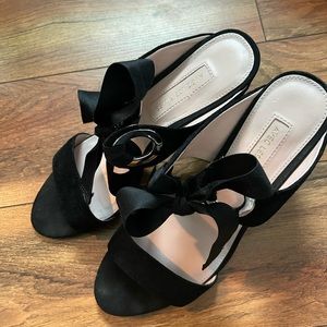 Avec Les Filles Heels in 8.5